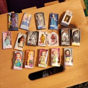 Assorted Disney Princess and Star Wars Figurines